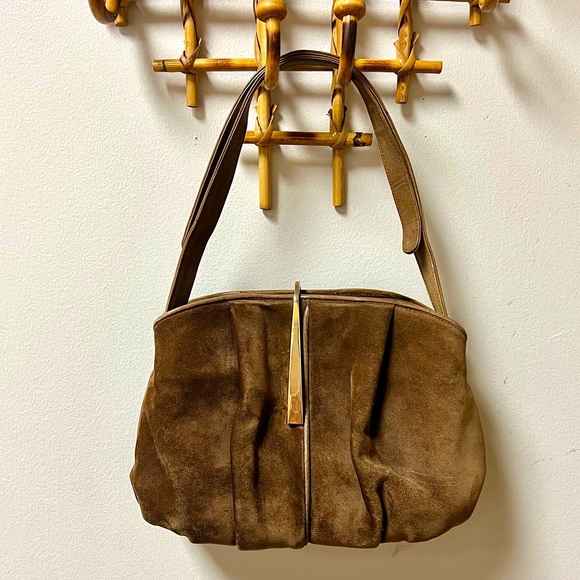 Vintage Handbags - 🌟HOST PICK!🌟 50s-60s Vintage ⚜️ Italian Leather Suede Shoulder Bag